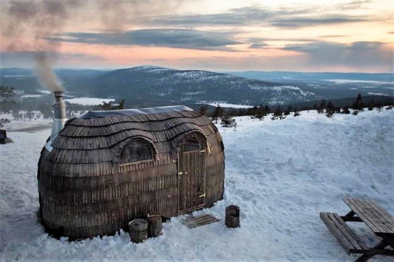 venkovni sauna, iglu, iglu sauna, jak postavit iglu, tradiční iglu, saunování