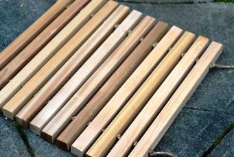 dřevěná rohožka návod, jak udělat dřevěnou rohožku, dřevěný rošt