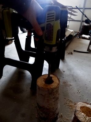 dřevěný věšák, jak udělat dřevěný věšák, věšák ze dřeva návod