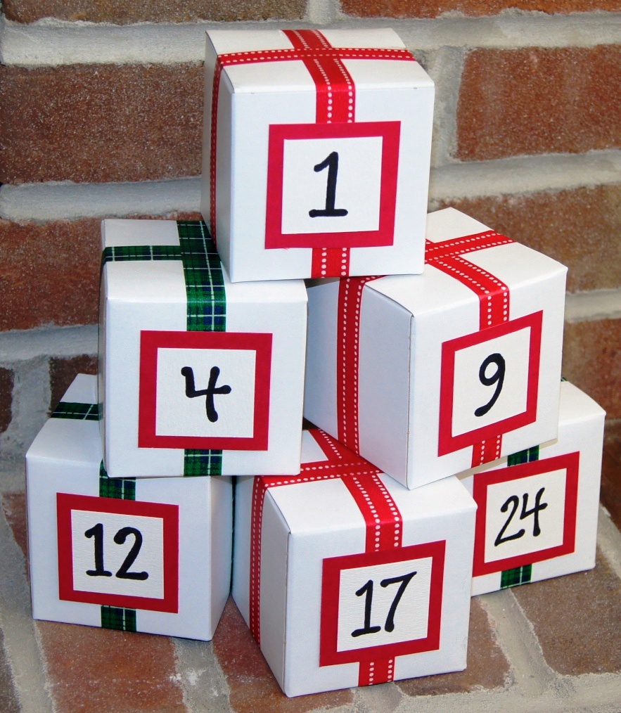 akventní kalendář z krabiček, papírová krabička, jak udělat papírovou krabičku