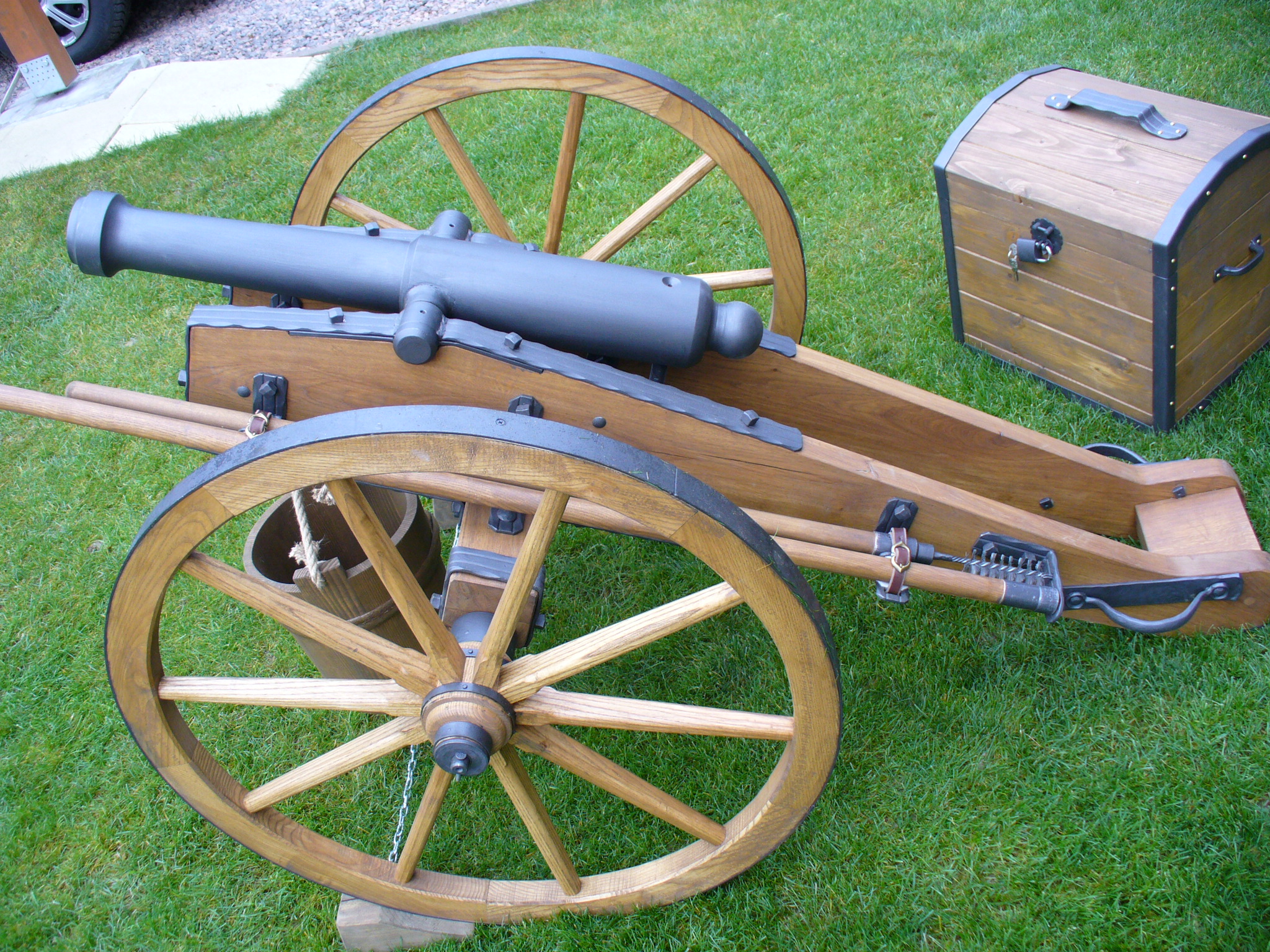 loukoťové kolo, kanon replika, dřevěné kolo, vojenský kanon, jak vyrobit dělo, dělostřelectví, 